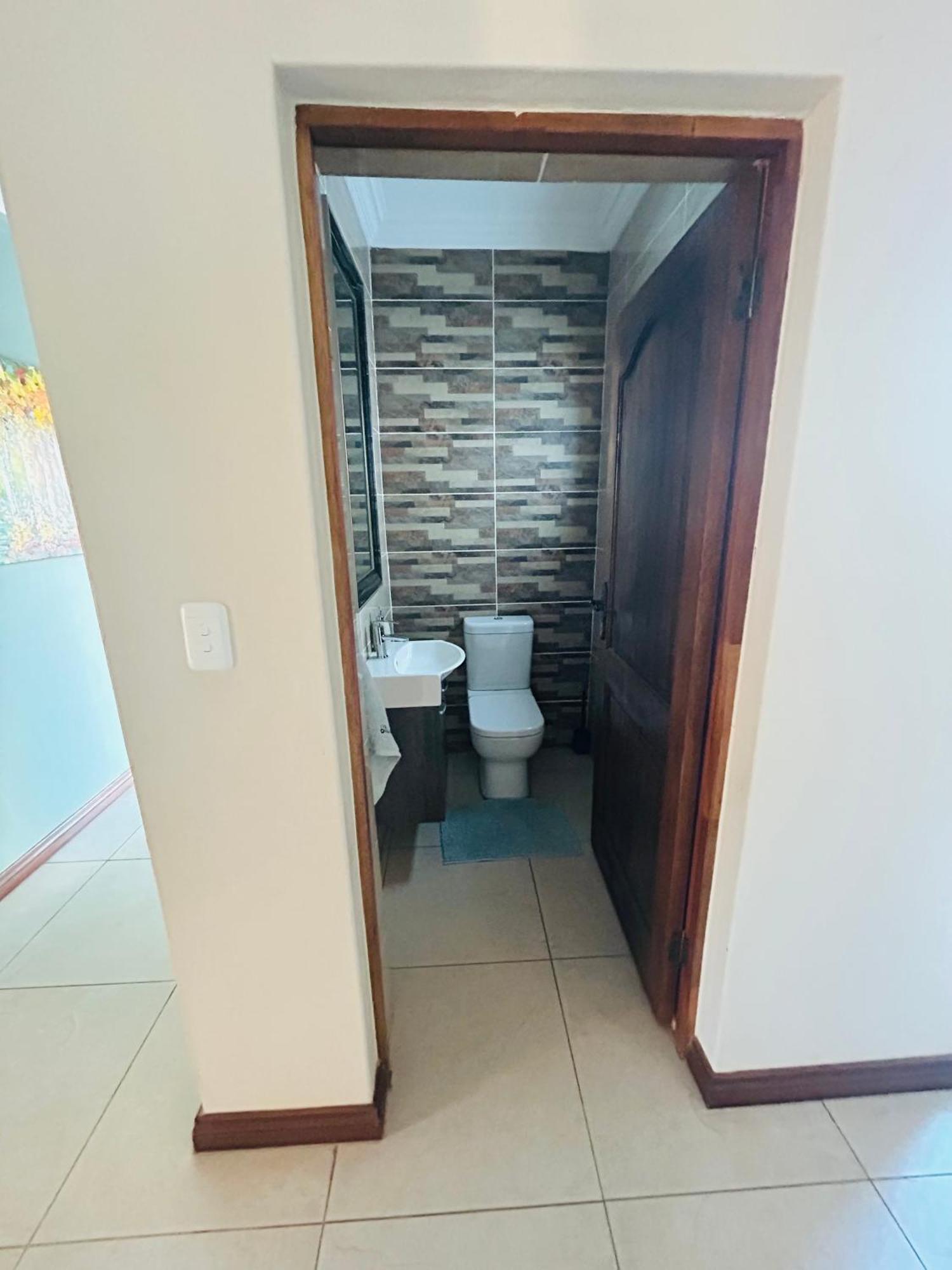 Bluewave Lifestyle Villa Hartbeespoort Luaran gambar