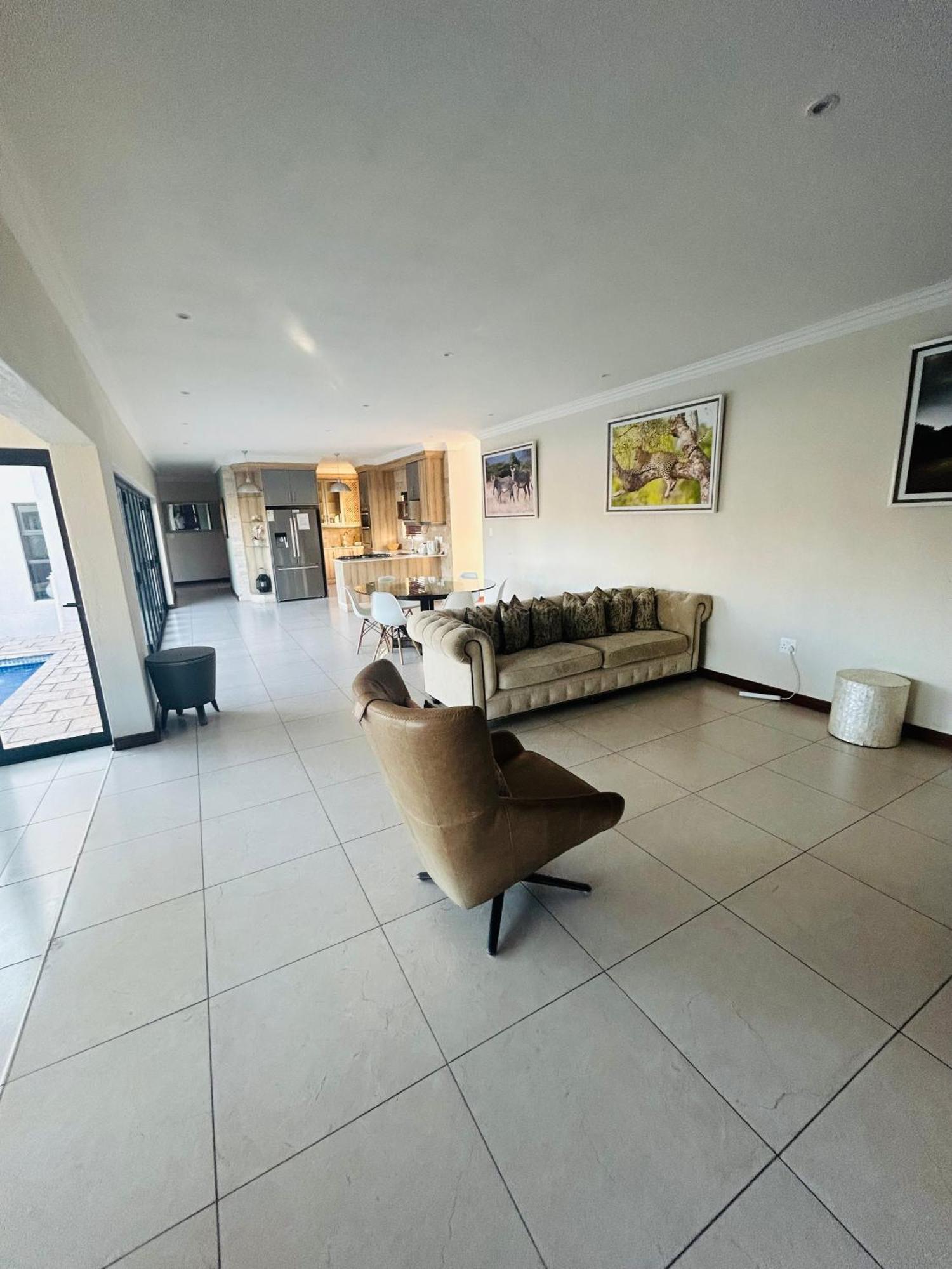 Bluewave Lifestyle Villa Hartbeespoort Luaran gambar
